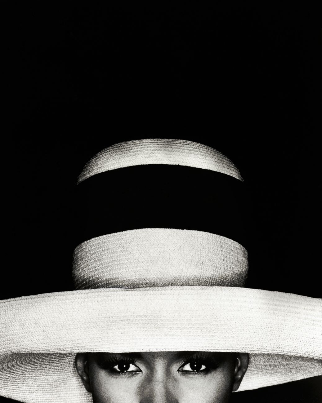 Greg Gorman, Grace Jones with hat, 1991 © Greg Gorman 