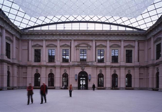 © Innenhof des DHMs Berlin © Deutsches Historisches Museum Berlin