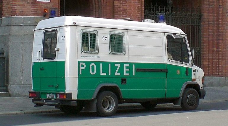 Gruppenkraftwagen Polizei Berlin